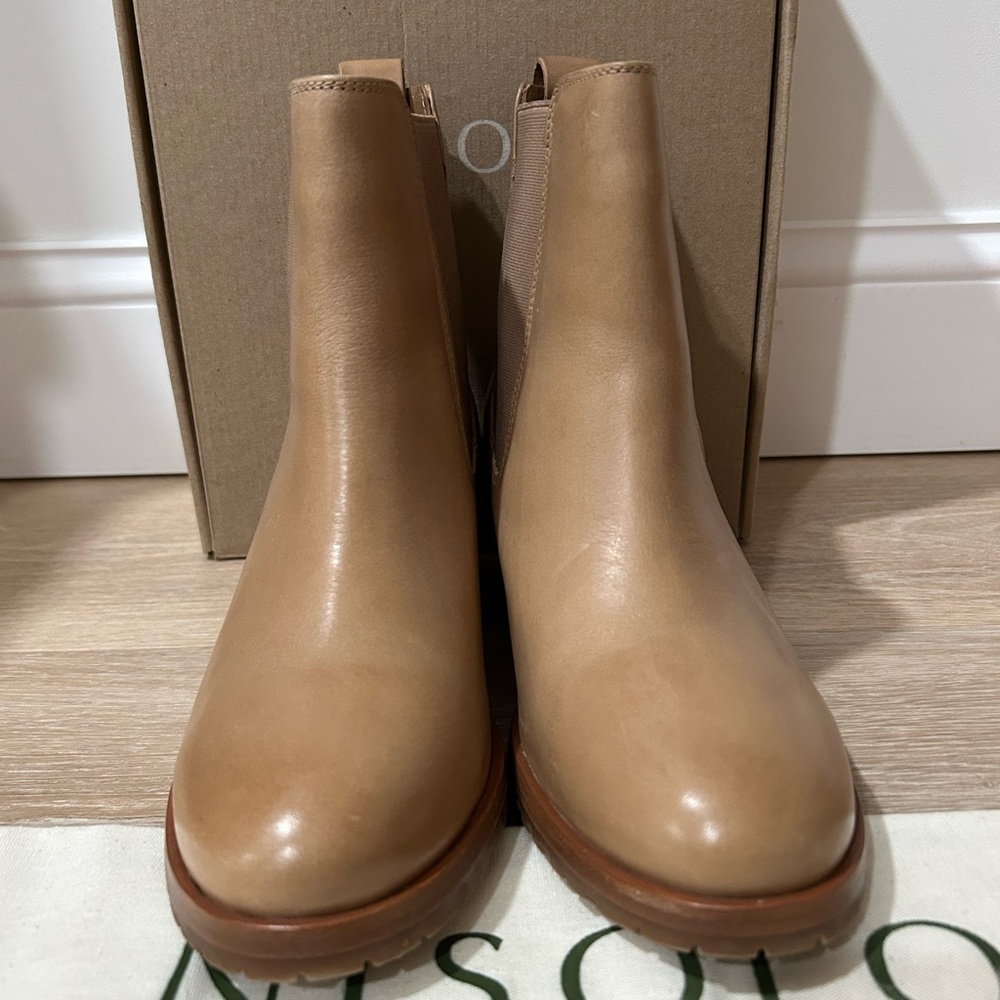 Nisolo Ana Go-To Heeled Chelsea Boot Almond Tan Women's Size 8.5 NIB Western - Picture 5 of 9